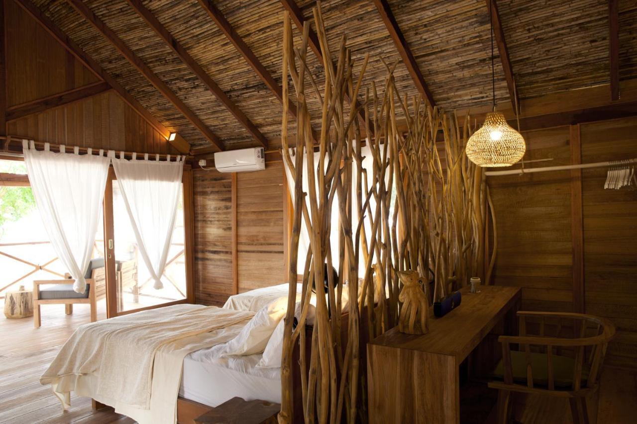 Metita Beach & Dive Resort Daruba ภายนอก รูปภาพ