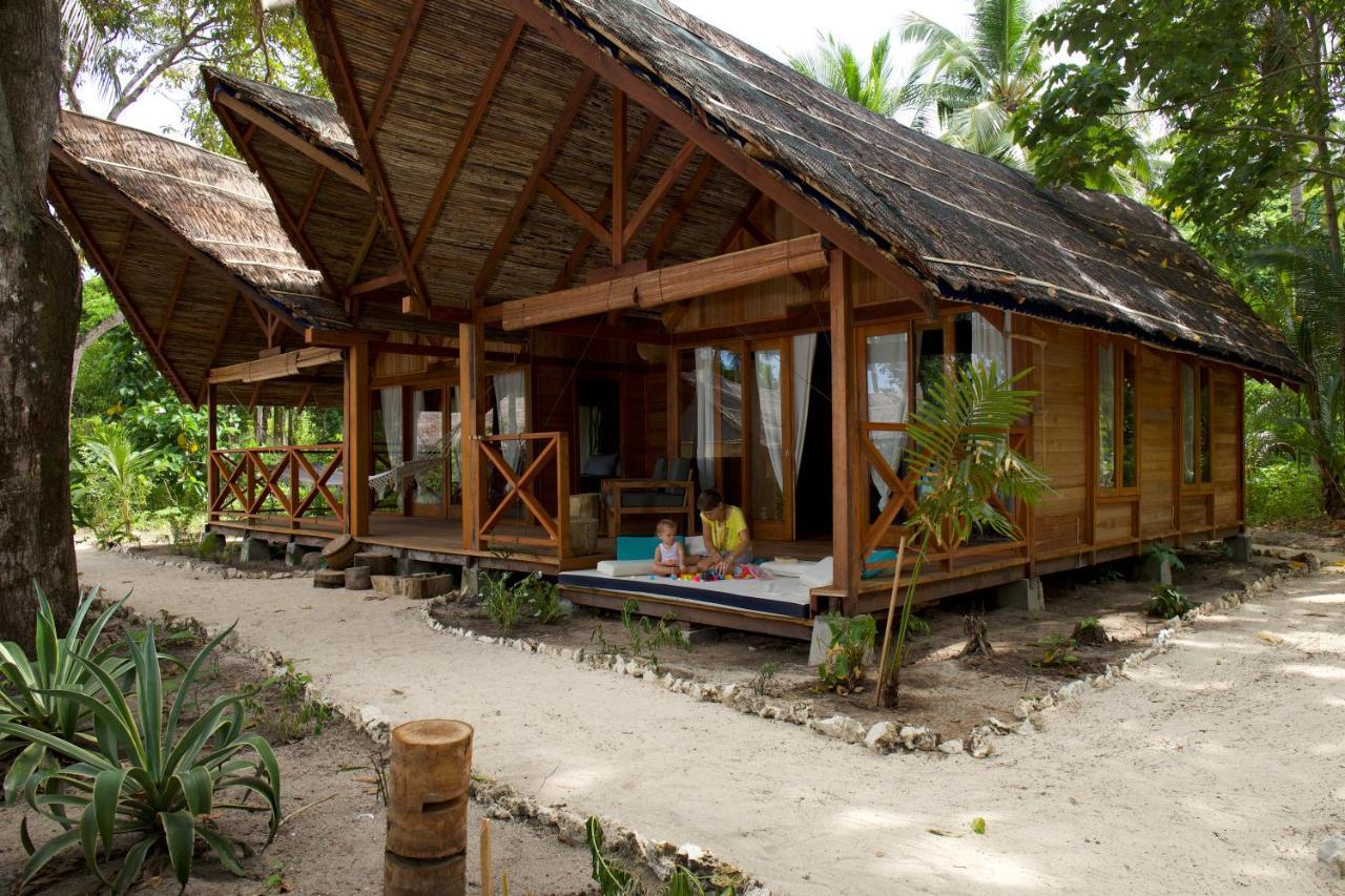 Metita Beach & Dive Resort Daruba ภายนอก รูปภาพ