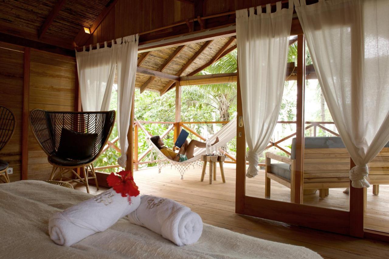 Metita Beach & Dive Resort Daruba ภายนอก รูปภาพ