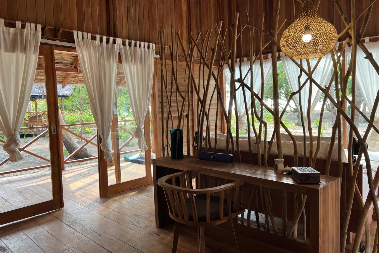 Metita Beach & Dive Resort Daruba ภายนอก รูปภาพ